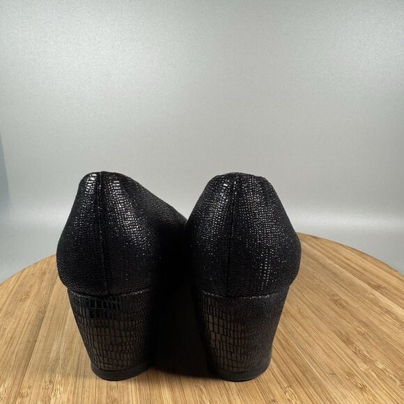 S‎ Stuart Weitzman Black Leather Wedge Heel Slip On Womens Size 7.5 Spain - Picture 5 of 8